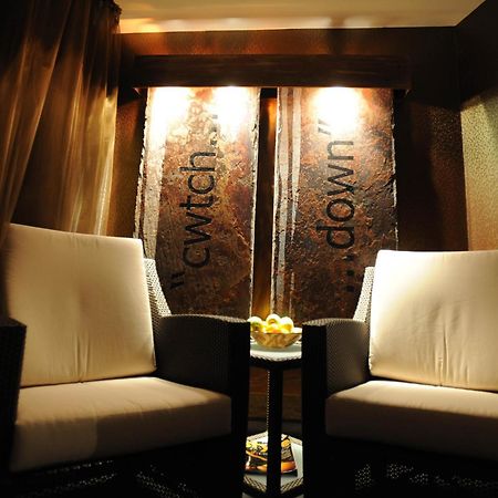 Bryn Meadows Golf, Hotel & Spa แบล็ควูด ภายนอก รูปภาพ