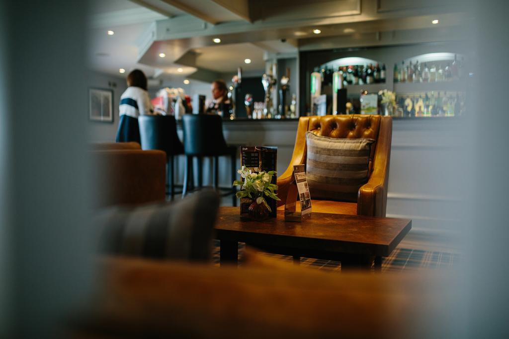 Bryn Meadows Golf, Hotel & Spa แบล็ควูด ภายนอก รูปภาพ